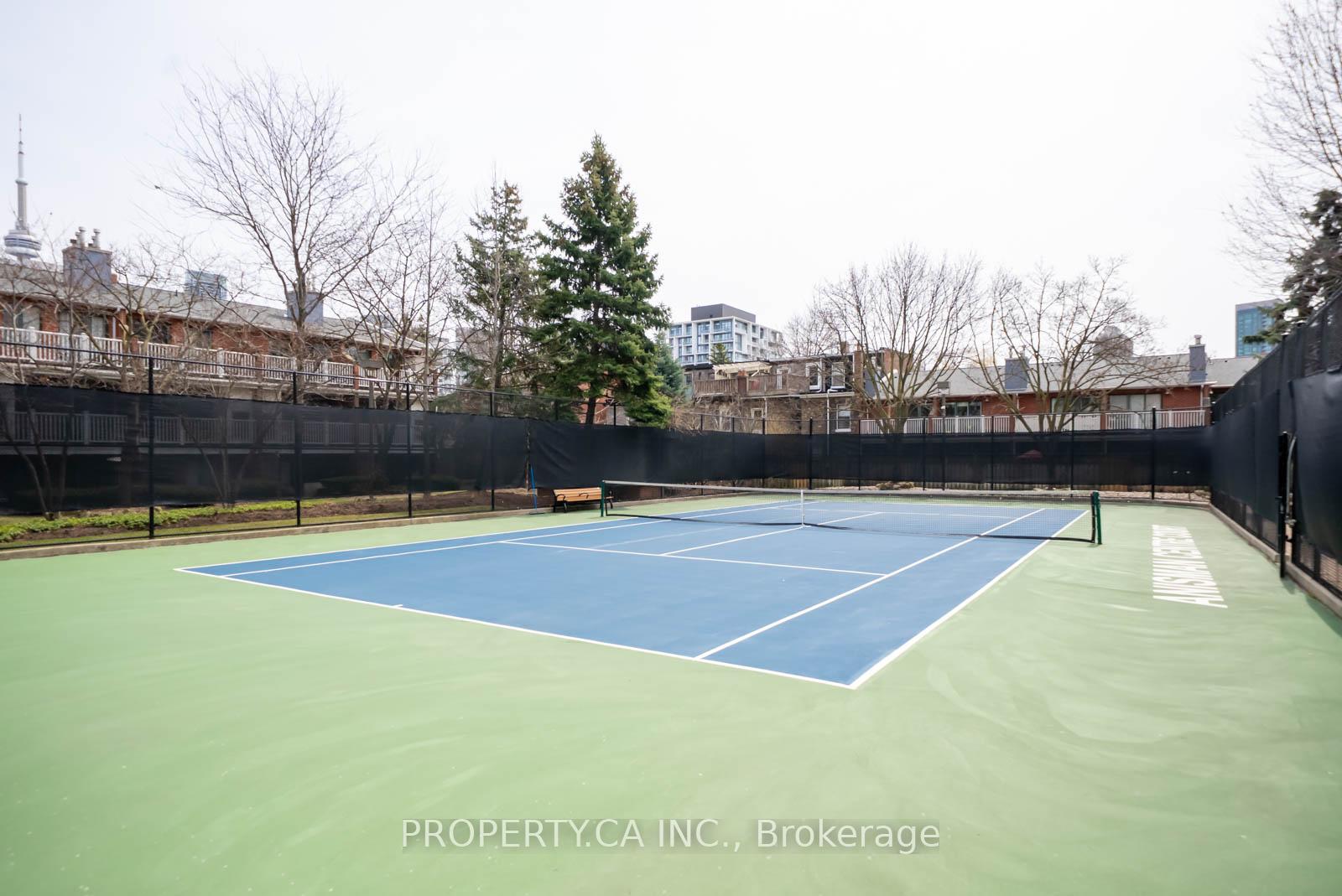 Photo 15 of Unit 920, 801 King Street W, Toronto, Niagara — HOMEH
