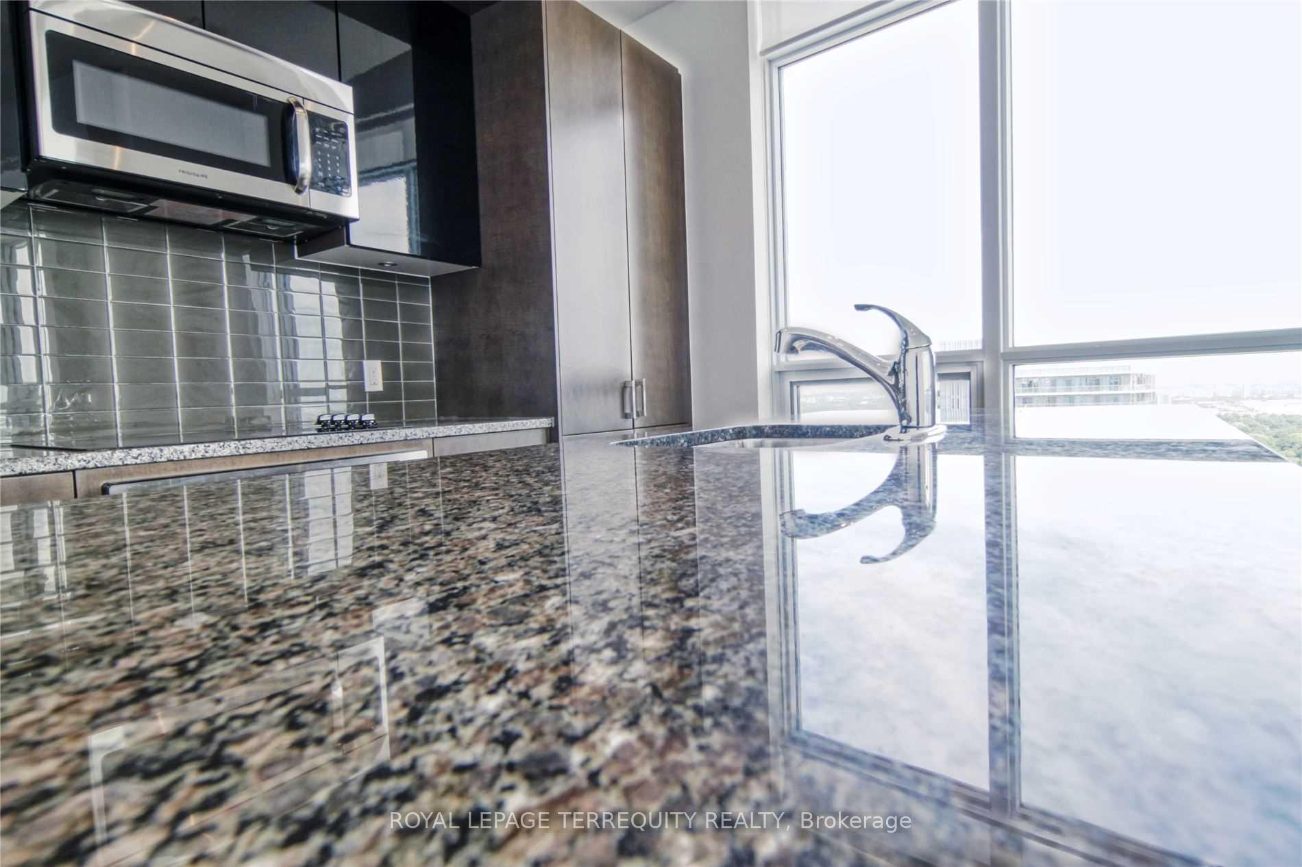 Photo 24 of Unit 2517, 98 Lillian Street, Toronto, Mount Pleasant West — HOMEH