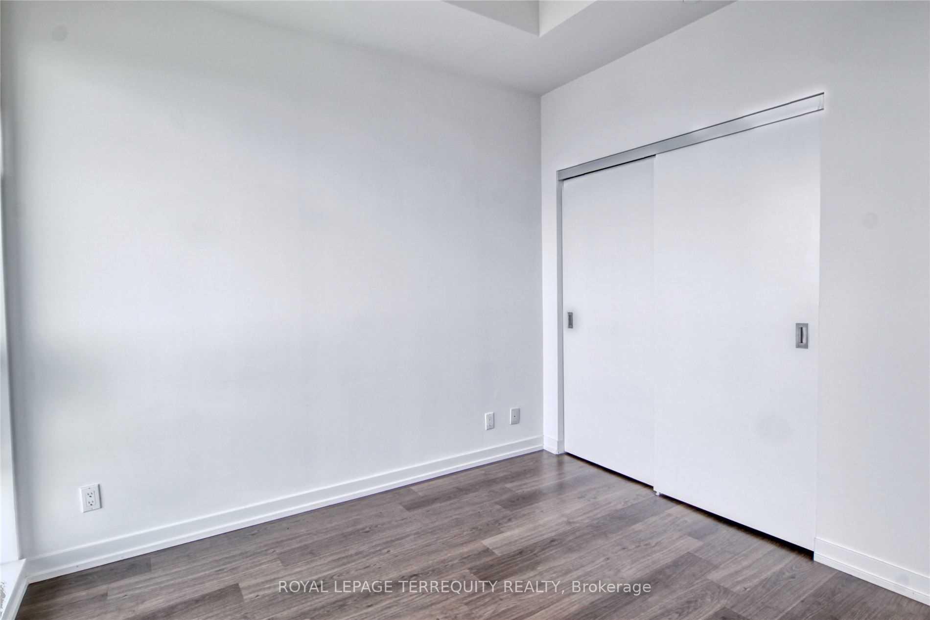 Photo 25 of Unit 2517, 98 Lillian Street, Toronto, Mount Pleasant West — HOMEH