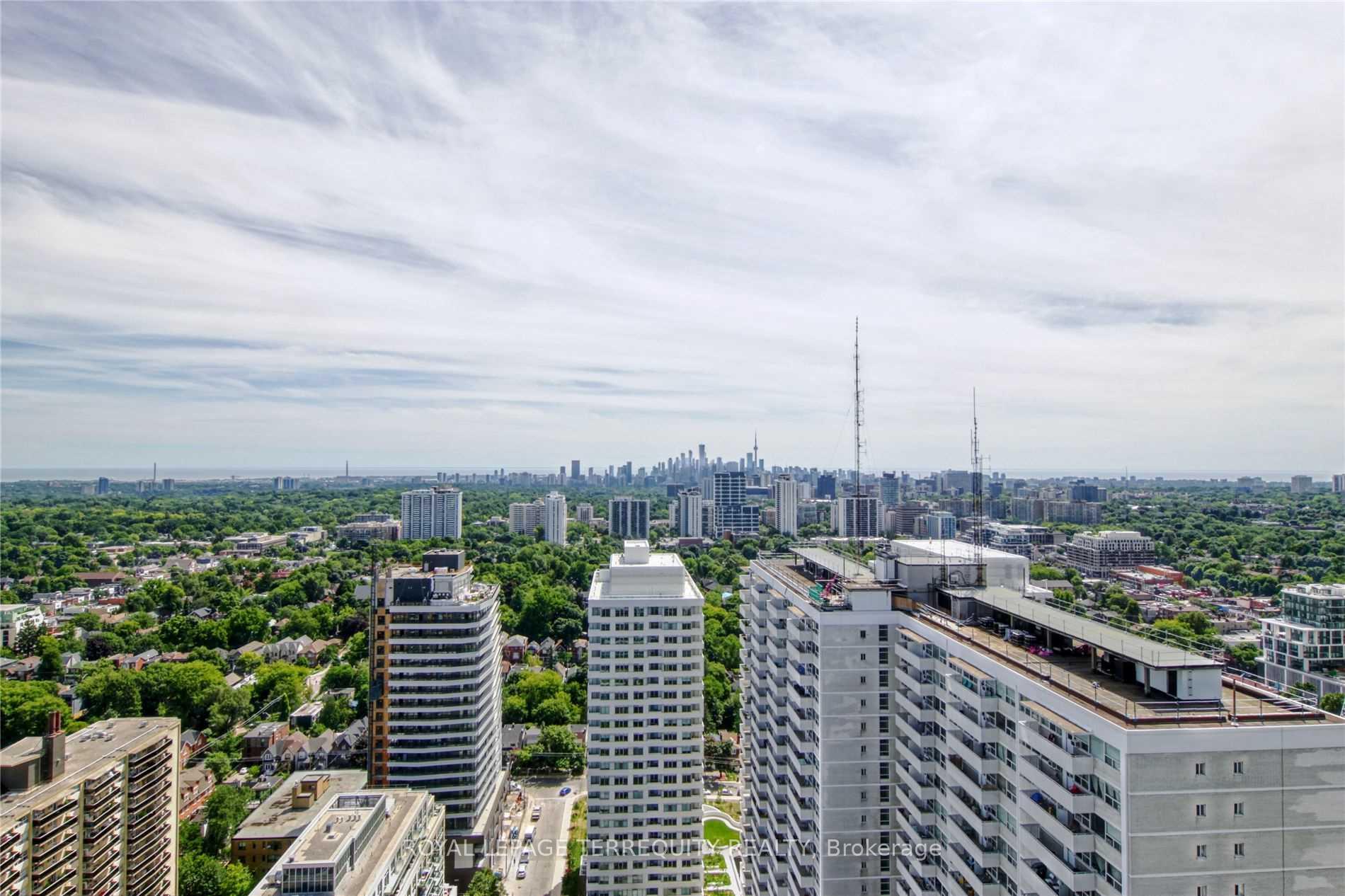 Photo 36 of Unit 2517, 98 Lillian Street, Toronto, Mount Pleasant West — HOMEH