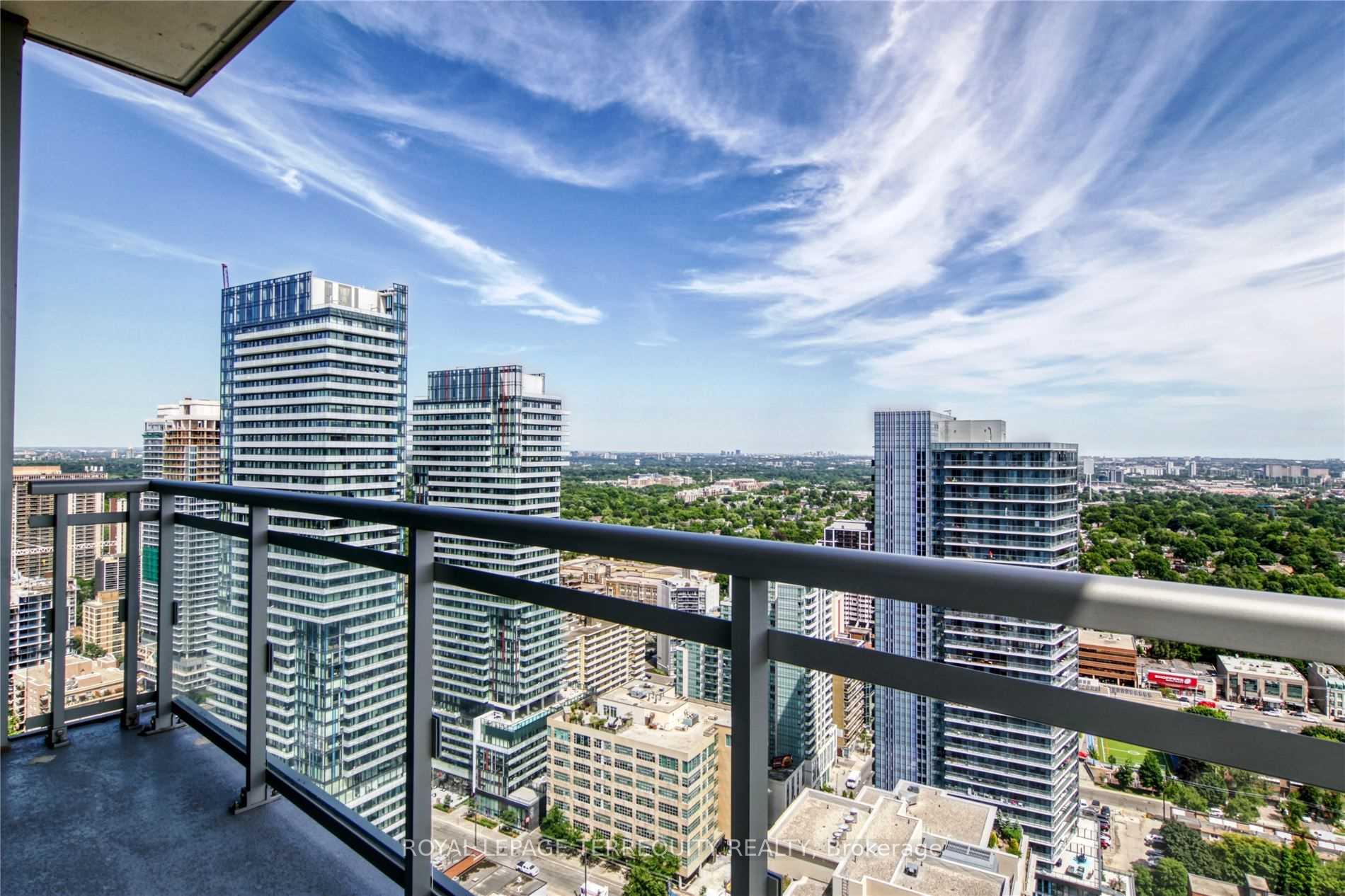 Photo 32 of Unit 2517, 98 Lillian Street, Toronto, Mount Pleasant West — HOMEH