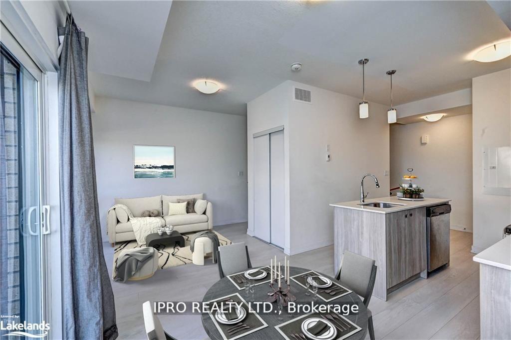Photo 18 of Unit D14, 10 Palace Street, Kitchener, Laurentian Hills — HOMEH