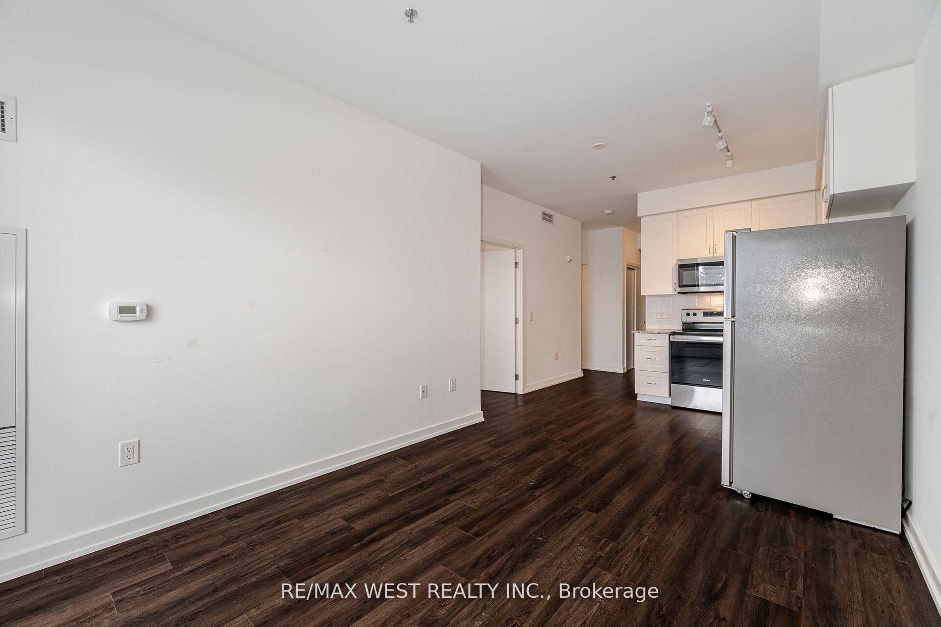Photo 17 of Unit 208, 430 Essa Road, Barrie, Holly — HOMEH