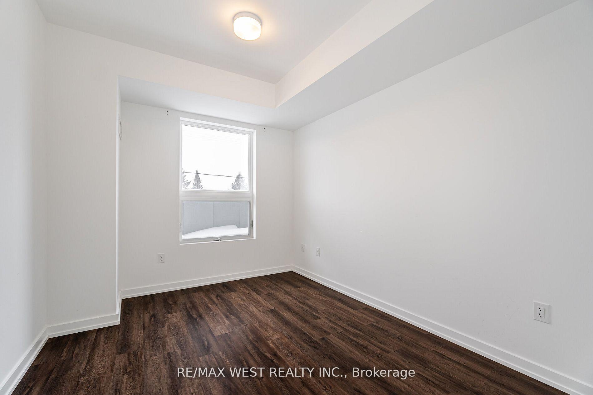 Photo 10 of Unit 208, 430 Essa Road, Barrie, Holly — HOMEH