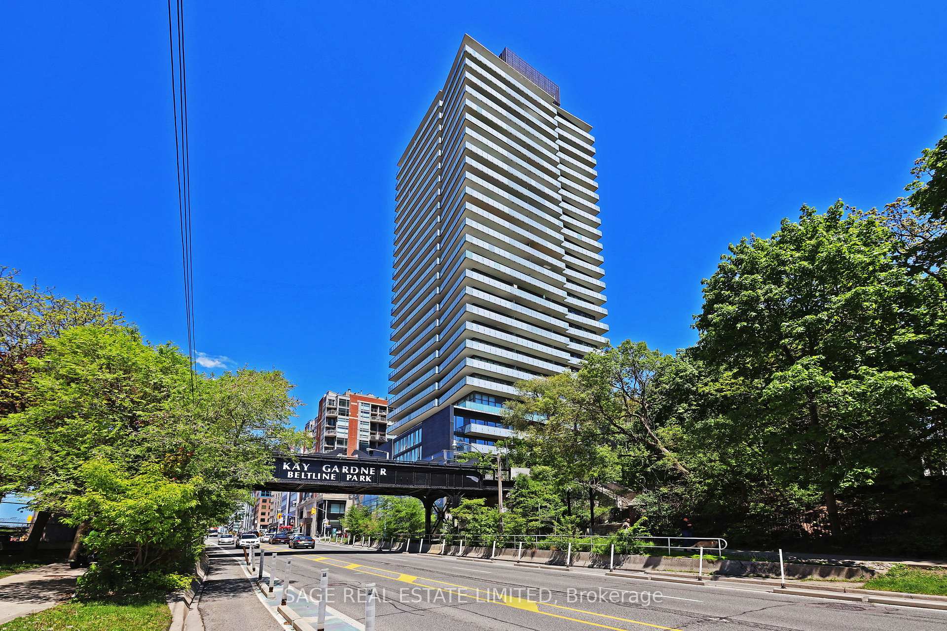 Photo 1 of Unit 2102, 1815 Yonge Street, Toronto, Mount Pleasant West — HOMEH