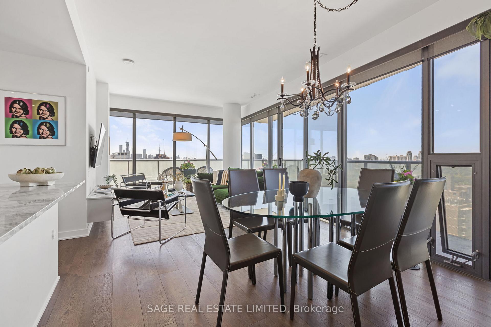 Photo 4 of Unit 2102, 1815 Yonge Street, Toronto, Mount Pleasant West — HOMEH