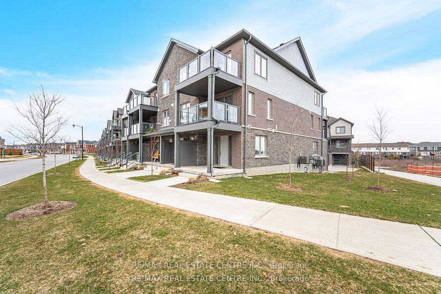 Photo 4 of Unit 237, 237 West Oak Trail SW, Kitchener — HOMEH