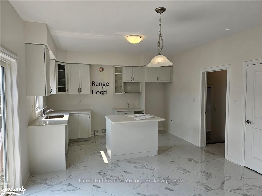 Photo 2 of 440 Beechwood Forest Lane, Gravenhurst, Muskoka (S) — HOMEH