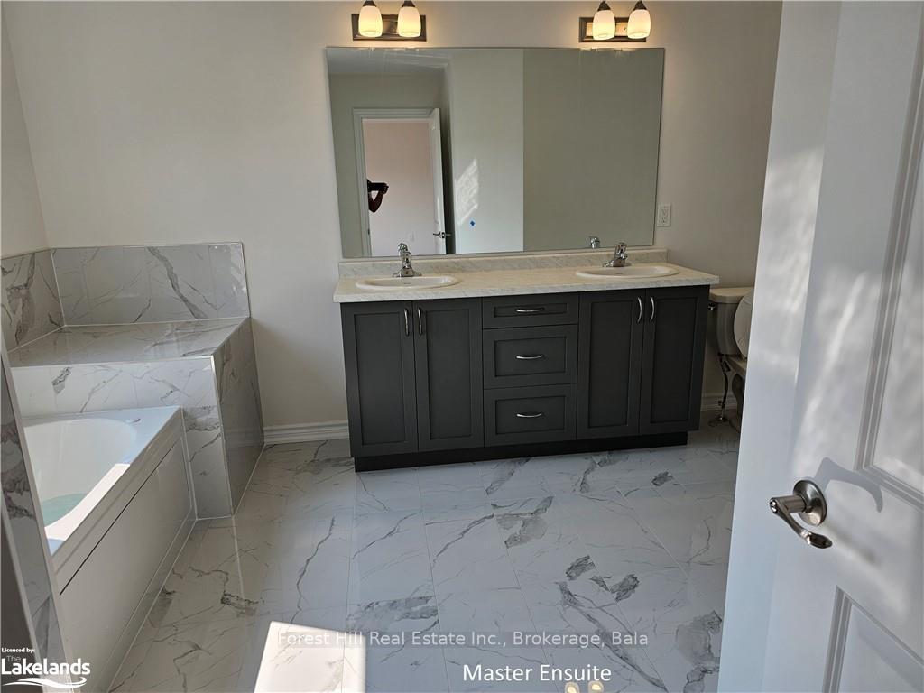 Photo 12 of 440 Beechwood Forest Lane, Gravenhurst, Muskoka (S) — HOMEH