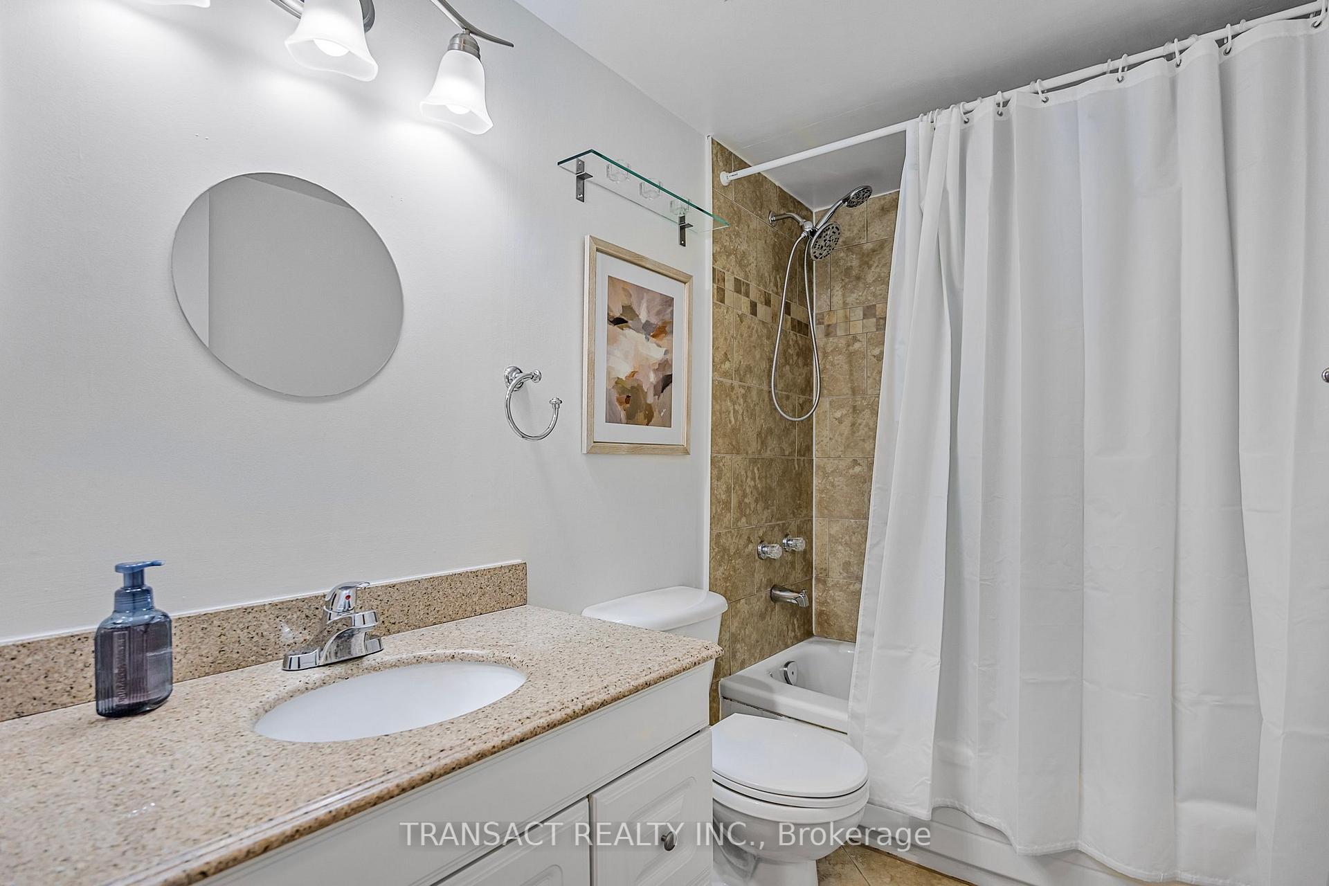 Photo 5 of Unit 108, 25 Meadow Lane, Barrie, Ardagh — HOMEH