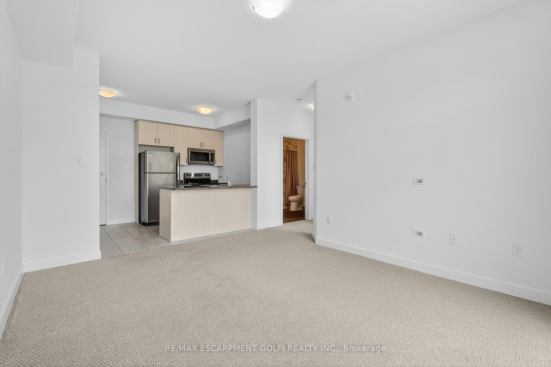 Photo 13 of Unit 530, 101 Shoreview Place, Hamilton, Stoney Creek — HOMEH
