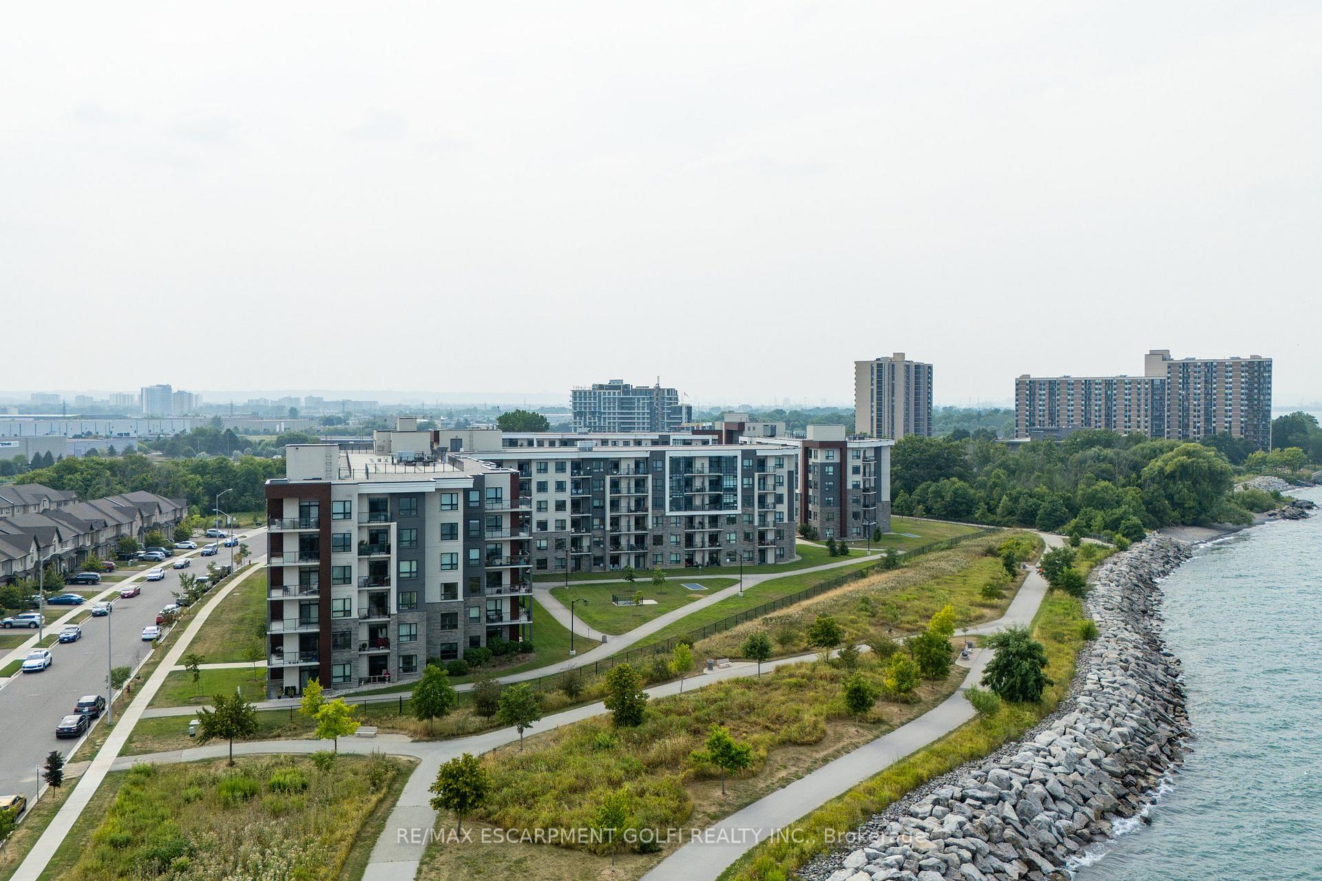 Photo 26 of Unit 530, 101 Shoreview Place, Hamilton, Stoney Creek — HOMEH