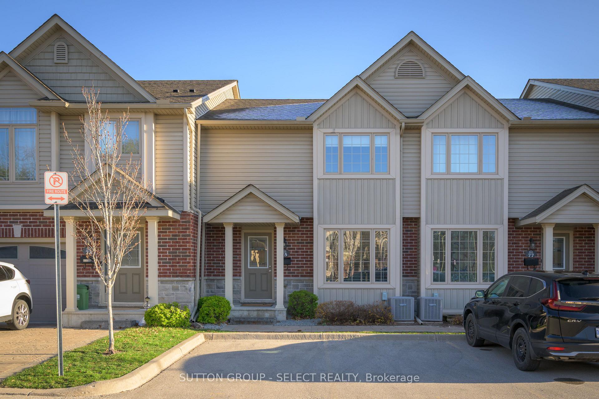 Front of Unit 75, 1010 Fanshawe Park Road E
