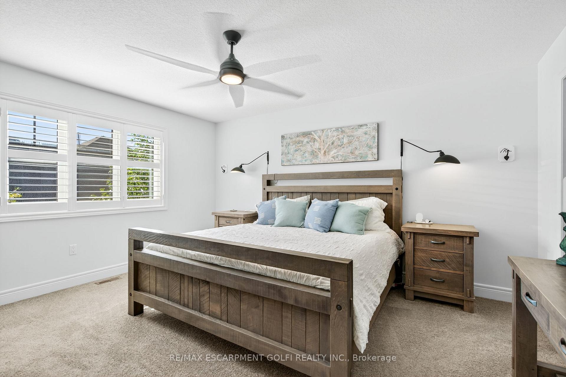 Photo 10 of Unit 17, 254 Gosling Gardens, Guelph, Clairfields/Hanlon Business Park — HOMEH