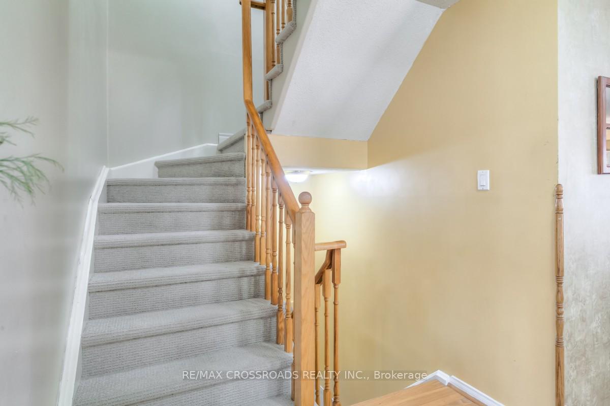 Photo 15 of Unit 26, 37 Arnold Estate Lane, Ajax, Central — HOMEH