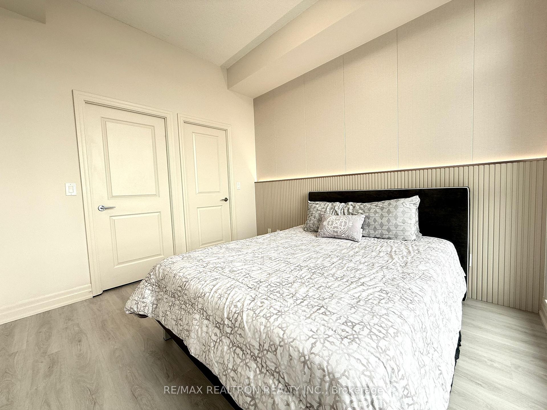 Photo 8 of Unit 1407, 8110 Birchmount Road, Markham, Unionville — HOMEH