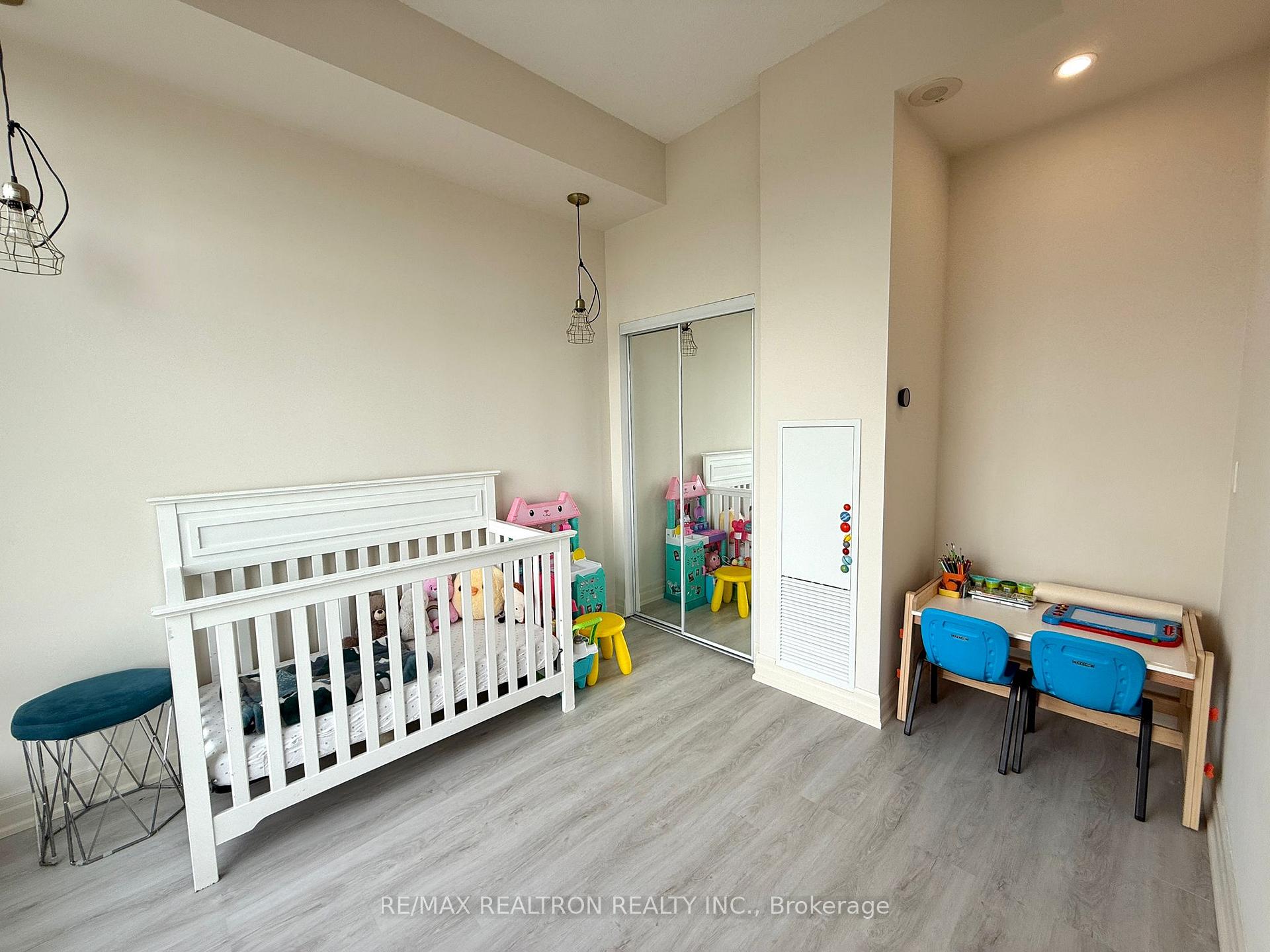 Photo 13 of Unit 1407, 8110 Birchmount Road, Markham, Unionville — HOMEH