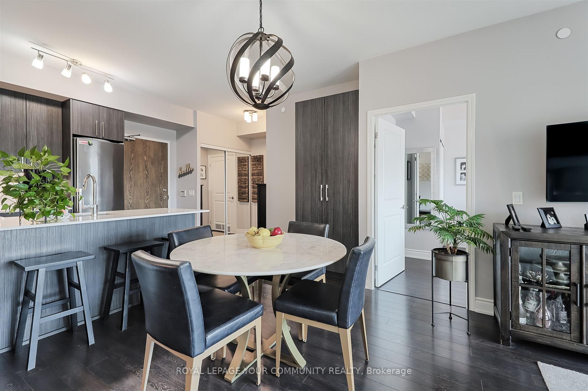 Photo 8 of Unit 208, 99 Eagle Rock Way S, Vaughan, Maple — HOMEH