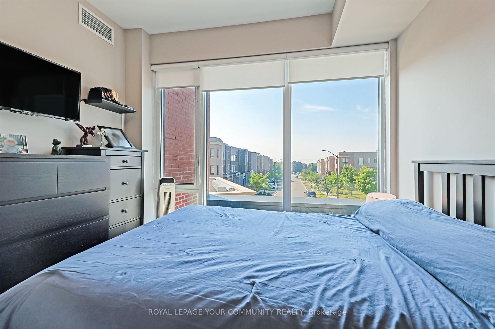 Photo 25 of Unit 208, 99 Eagle Rock Way S, Vaughan, Maple — HOMEH
