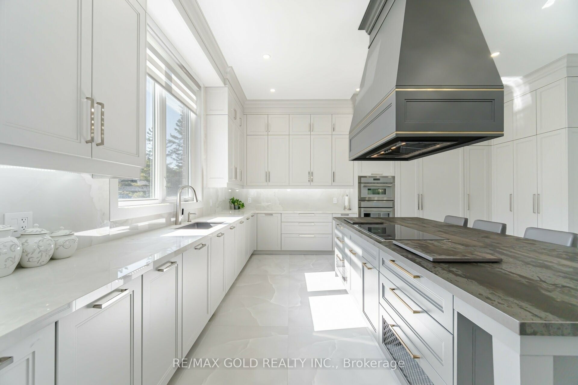 Photo 14 of 36 William Street, Caledon, Bolton West — HOMEH