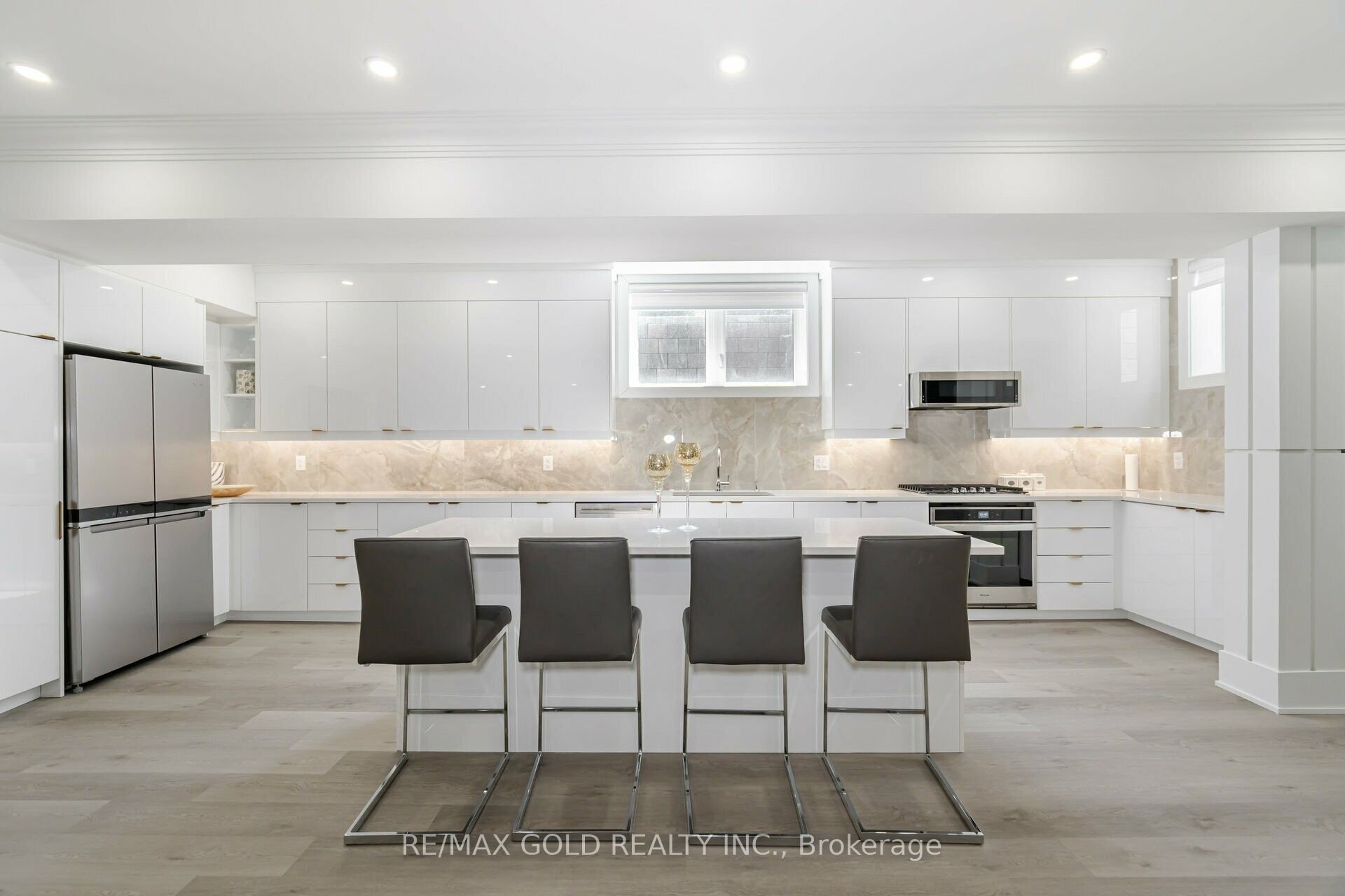 Photo 41 of 36 William Street, Caledon, Bolton West — HOMEH