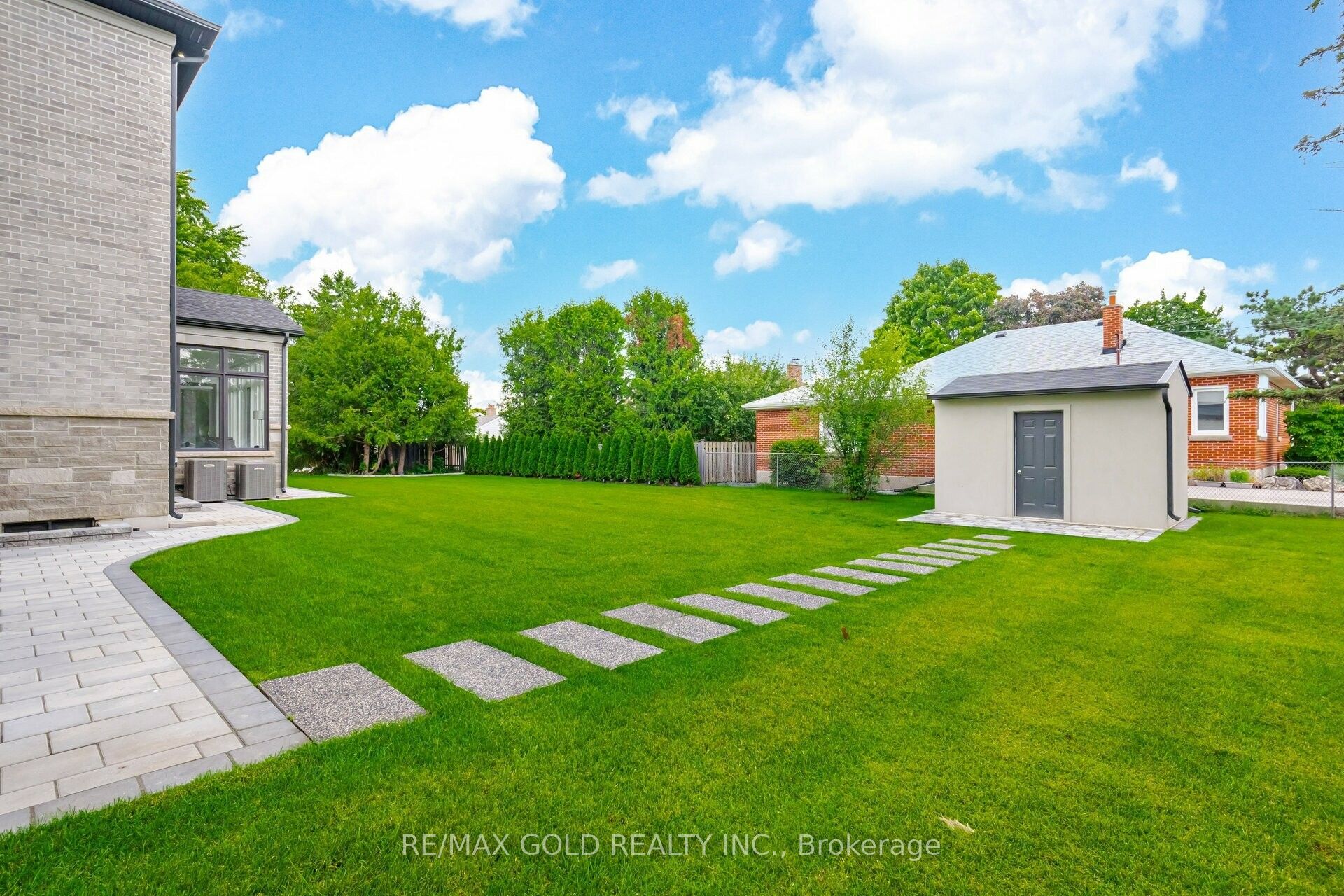 Photo 47 of 36 William Street, Caledon, Bolton West — HOMEH