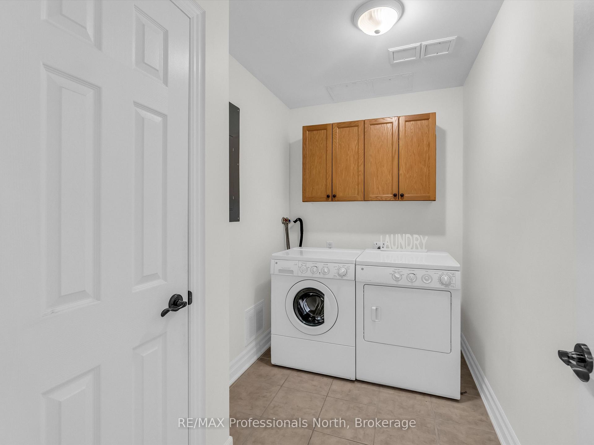 Photo 4 of Unit 305, 130 Steamship Bay Road, Gravenhurst, Muskoka (S) — HOMEH