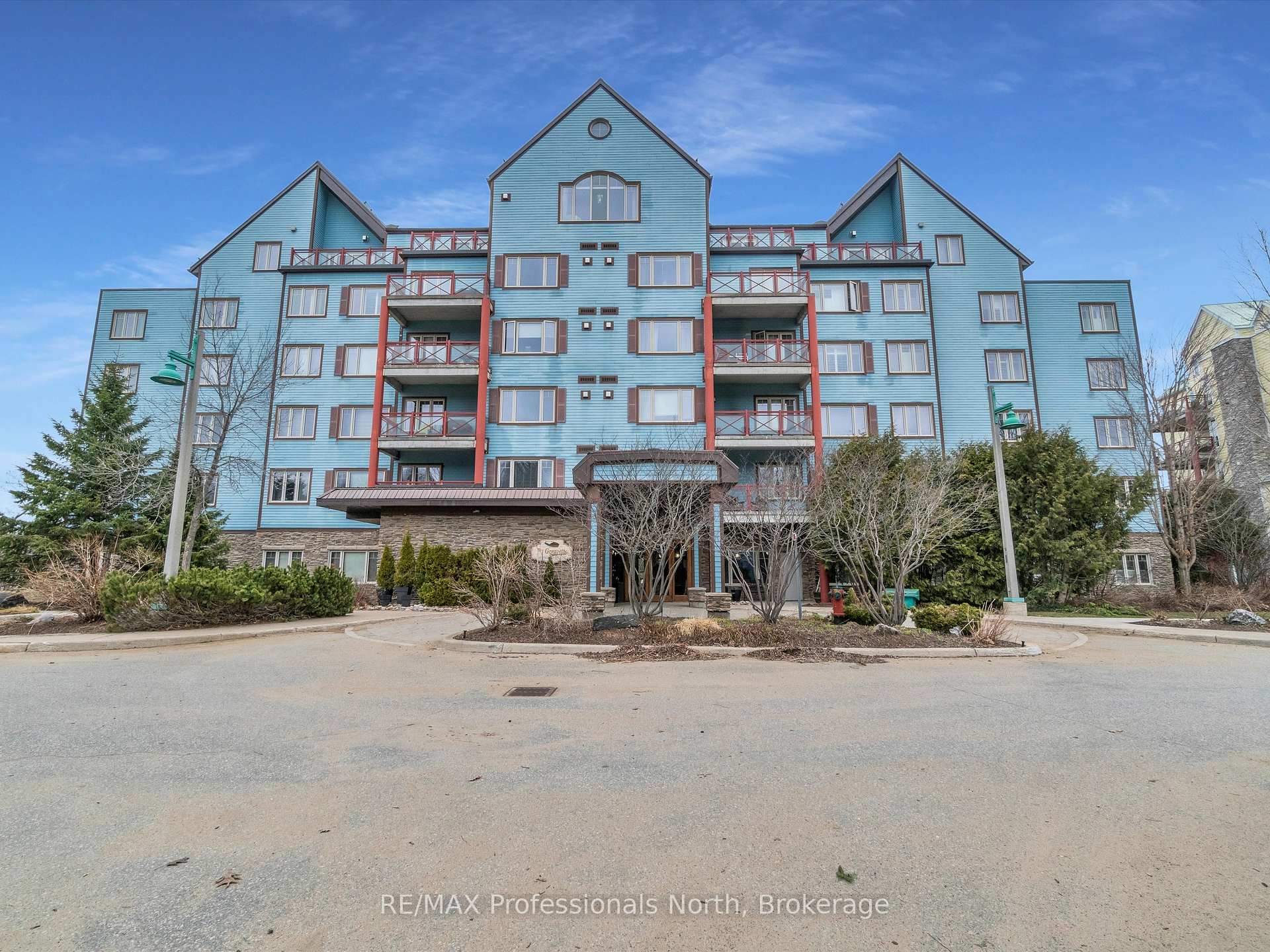 Photo 21 of Unit 305, 130 Steamship Bay Road, Gravenhurst, Muskoka (S) — HOMEH