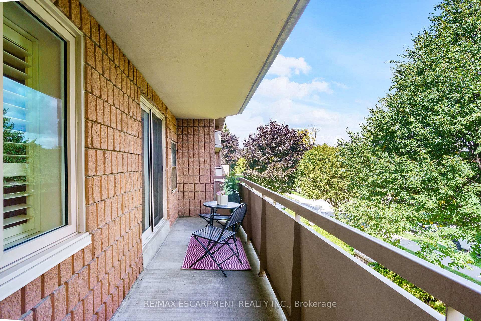 Photo 24 of Unit 213, 416 Limeridge Road E, Hamilton, Bruleville — HOMEH