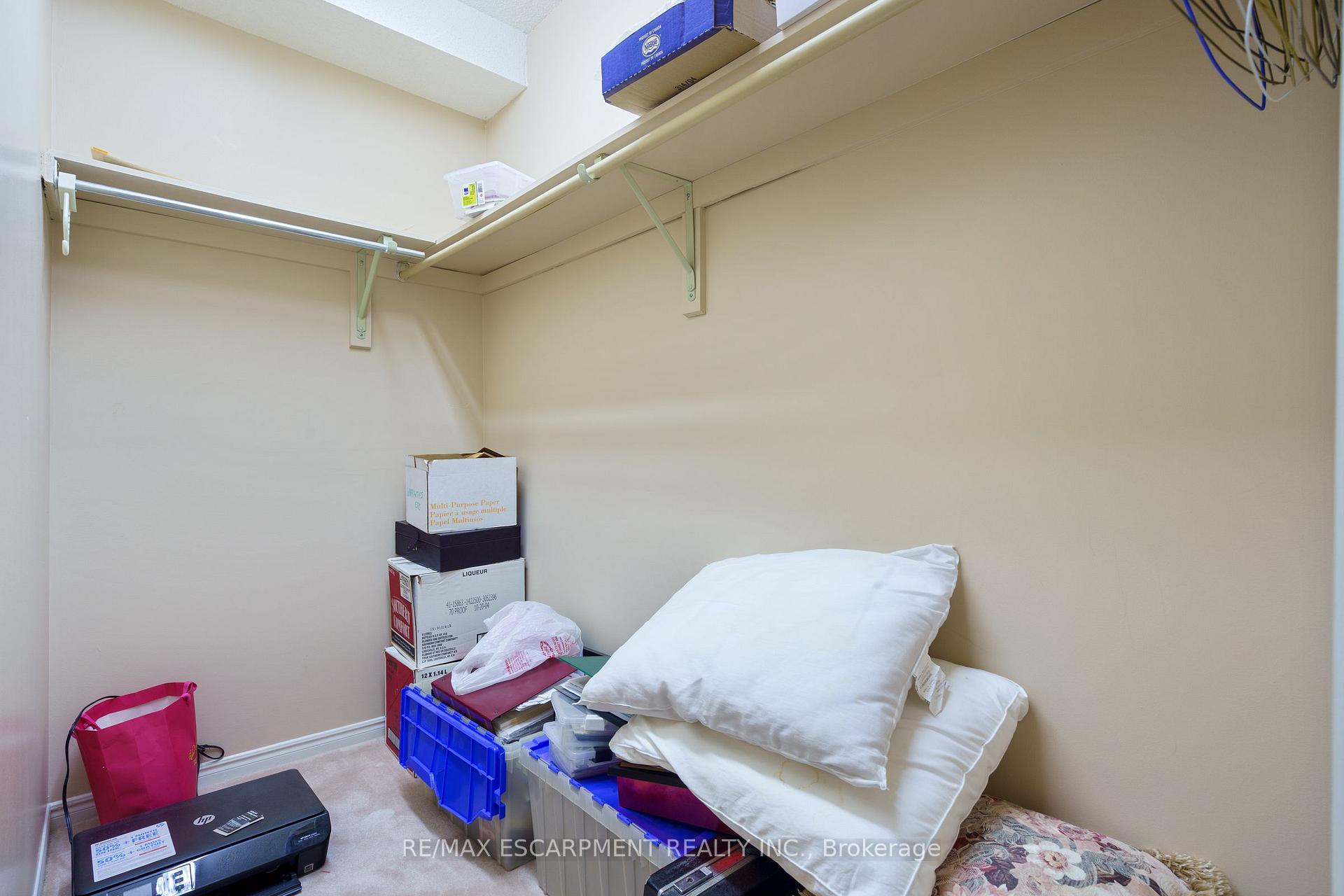Photo 29 of Unit 213, 416 Limeridge Road E, Hamilton, Bruleville — HOMEH