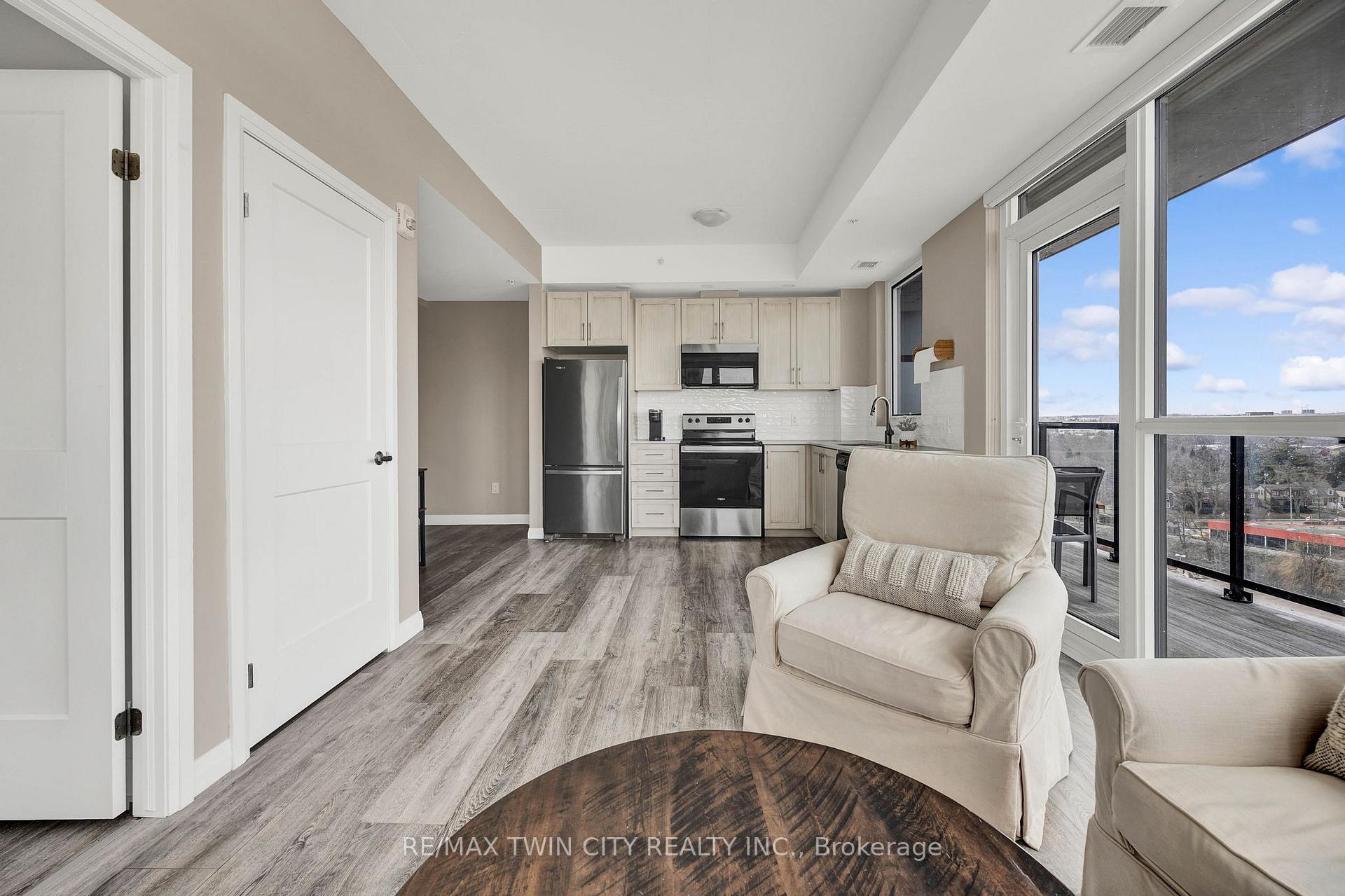 Photo 6 of Unit 1111, 108 Garment Street, Kitchener — HOMEH