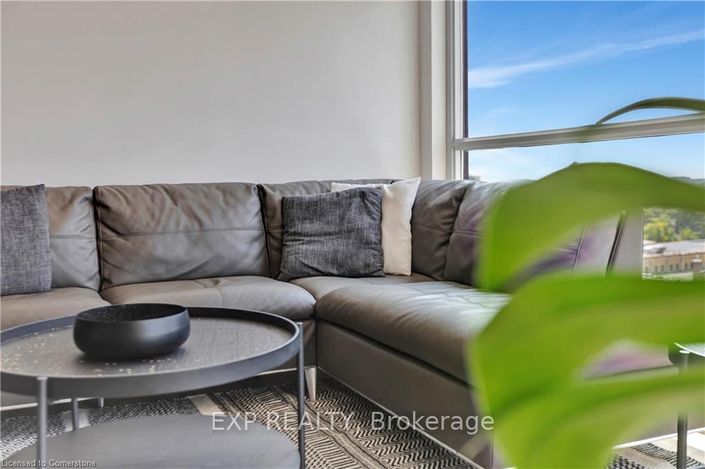 Photo 11 of Unit 1001, 1 Victoria Street S, Kitchener — HOMEH