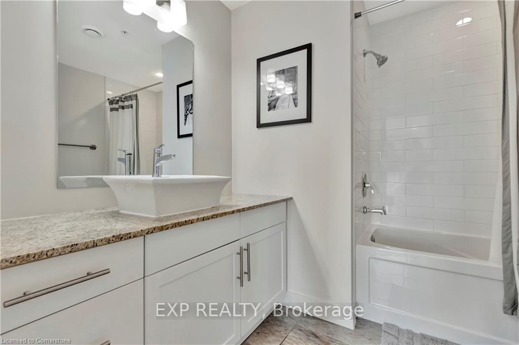 Photo 13 of Unit 1001, 1 Victoria Street S, Kitchener — HOMEH