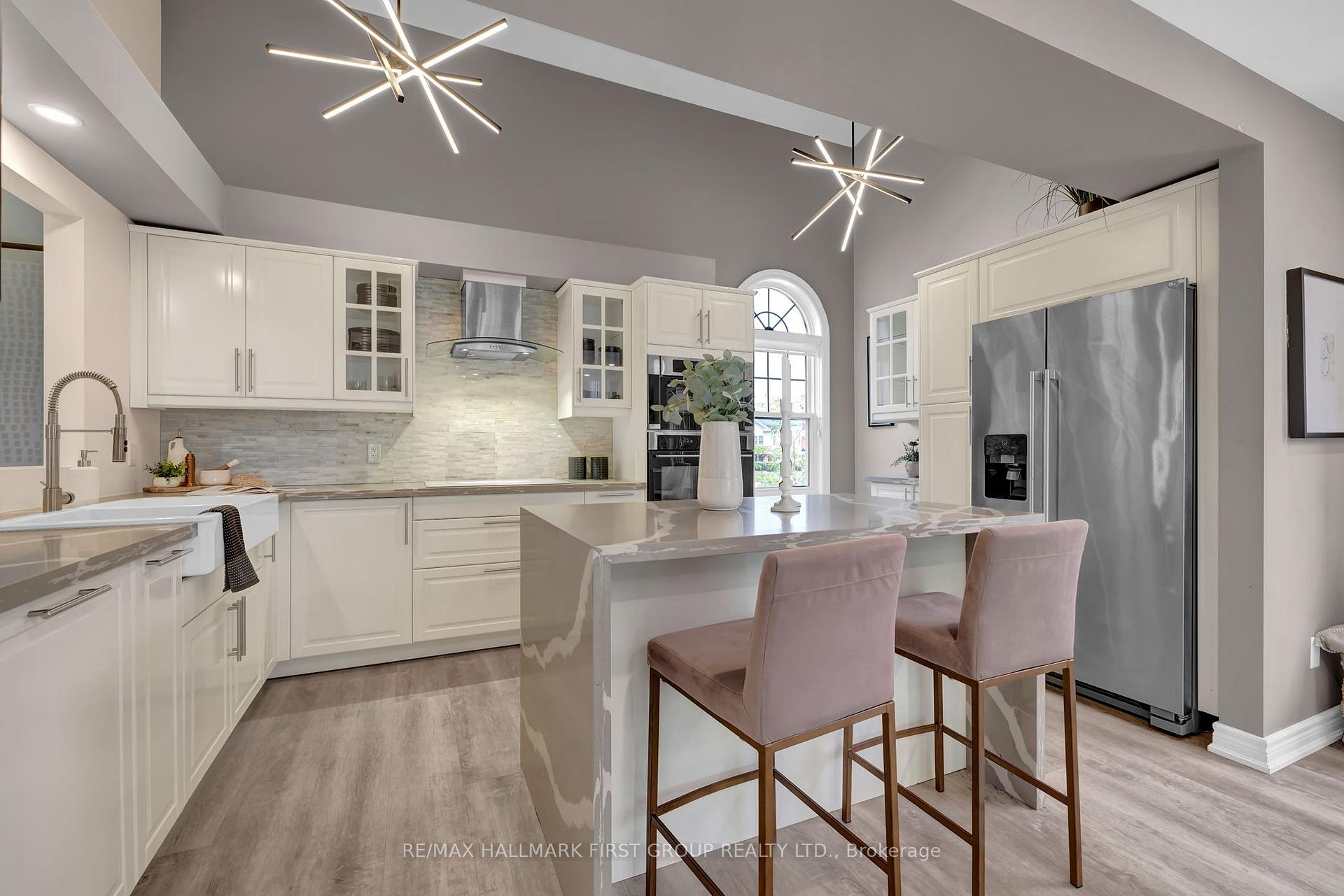 Photo 2 of Unit J2, 1657 Nash Road, Clarington, Courtice — HOMEH