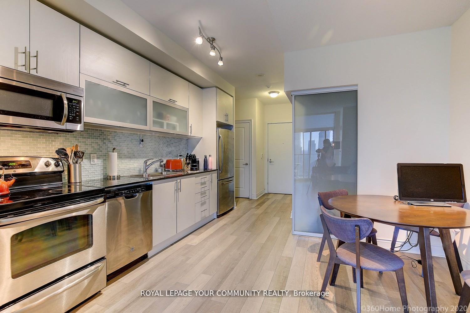 Photo 12 of Unit 3707, 28 Ted Rogers Way, Toronto, Church-Yonge Corridor — HOMEH
