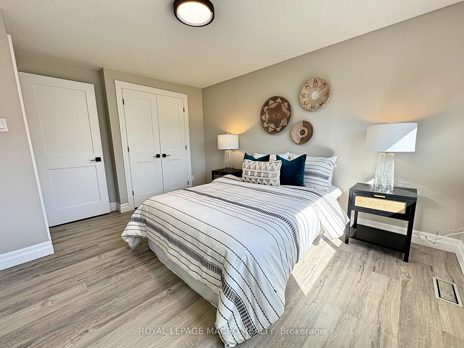 Photo 4 of Unit 35, 125 Bonaventure Drive, Hamilton, Gilbert — HOMEH