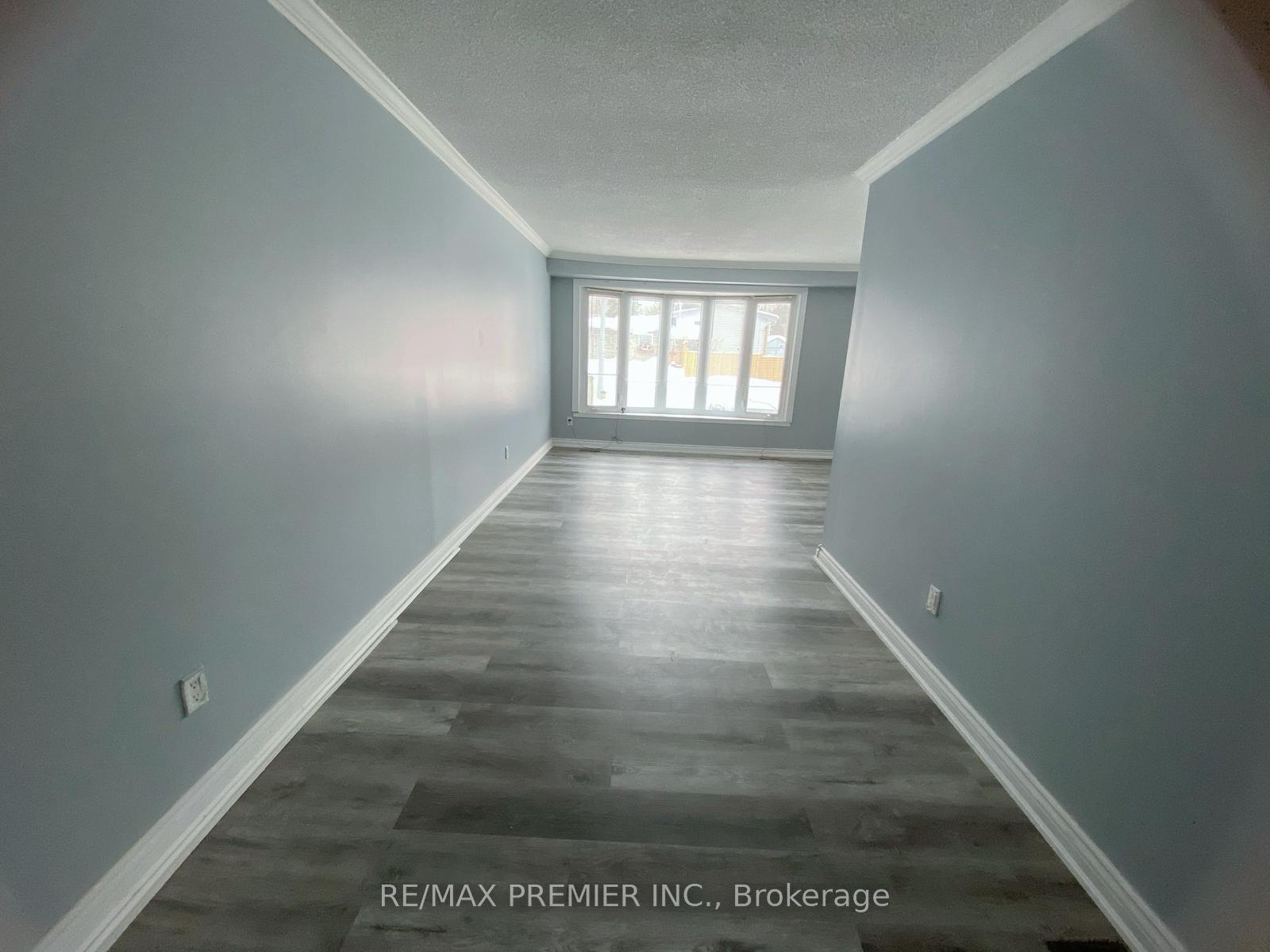 Photo 10 of Unit Upper, 95 Daphne Crescent, Barrie, Cundles East — HOMEH