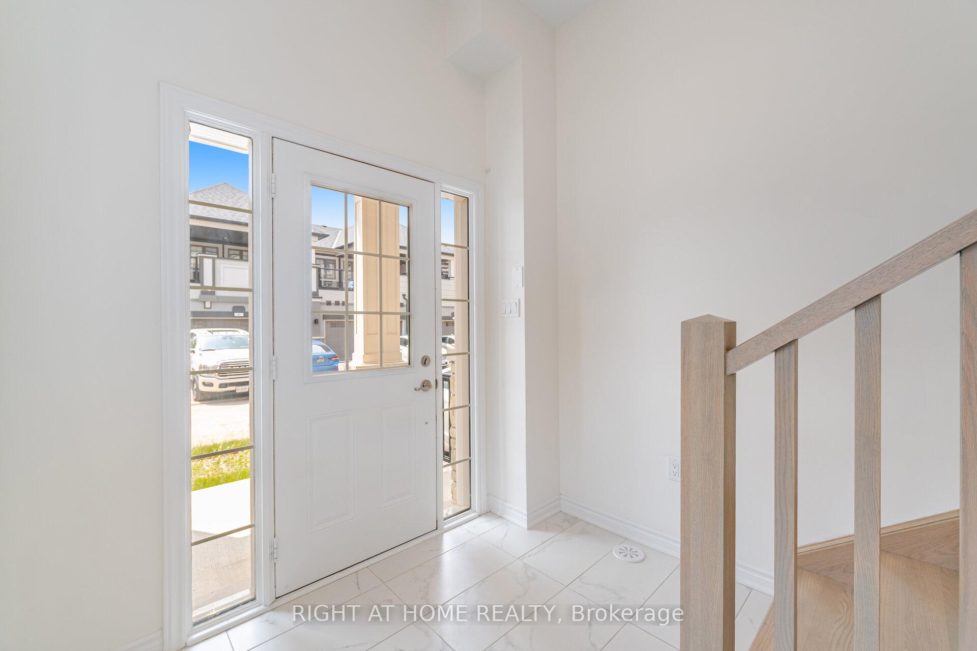 Photo 4 of Unit 13, 305 Garner Road W, Hamilton, Ancaster — HOMEH