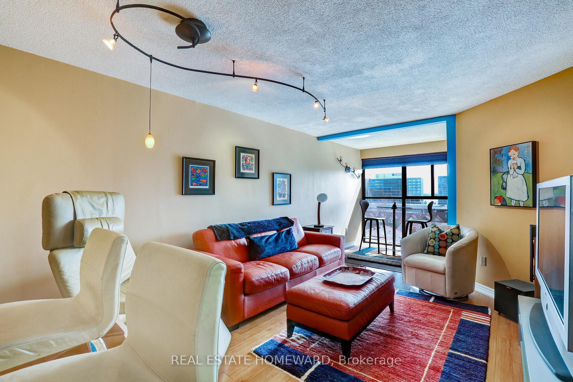 Photo 13 of Unit 806, 65 Scadding Avenue, Toronto, Waterfront Communities — HOMEH