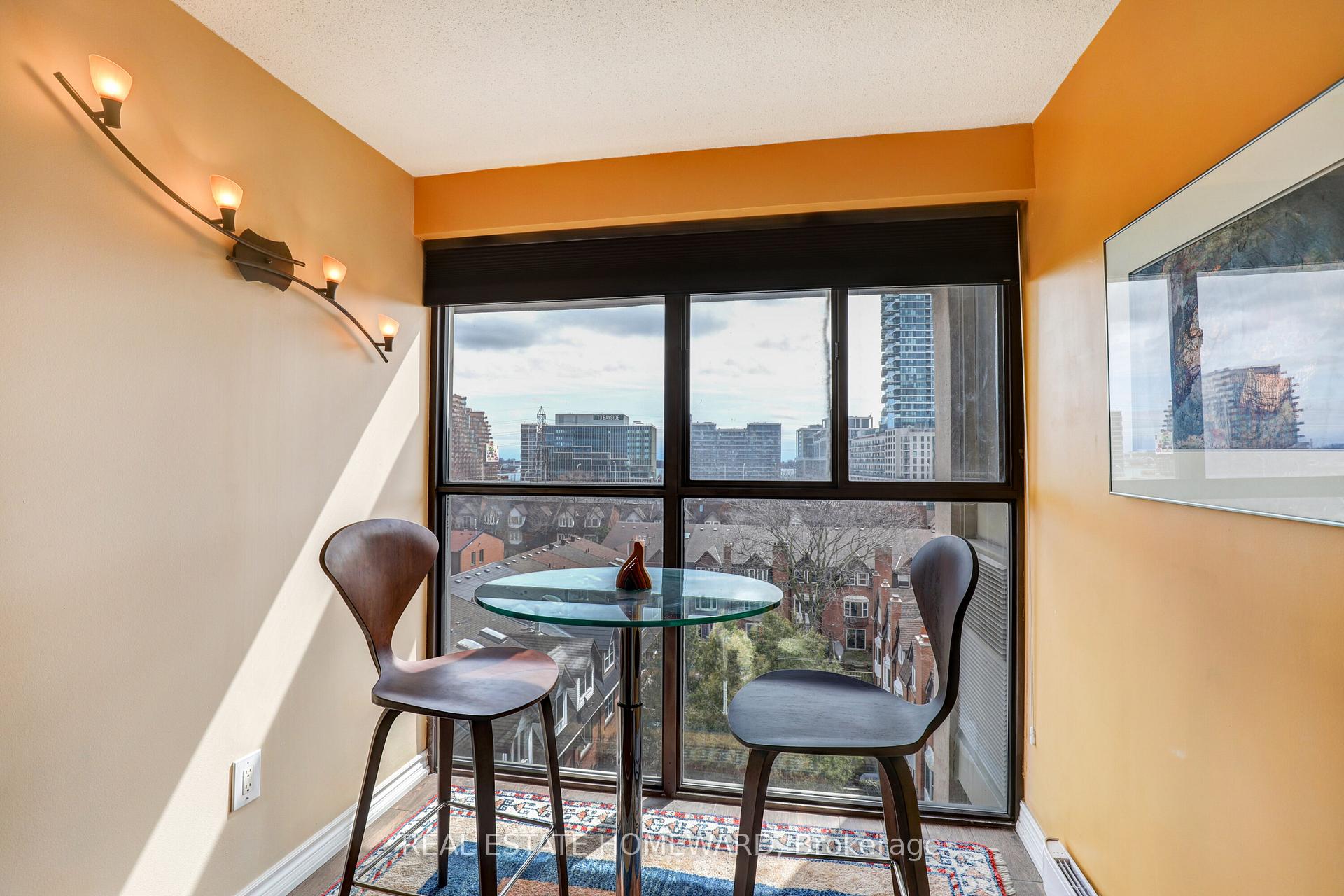 Photo 12 of Unit 806, 65 Scadding Avenue, Toronto, Waterfront Communities — HOMEH