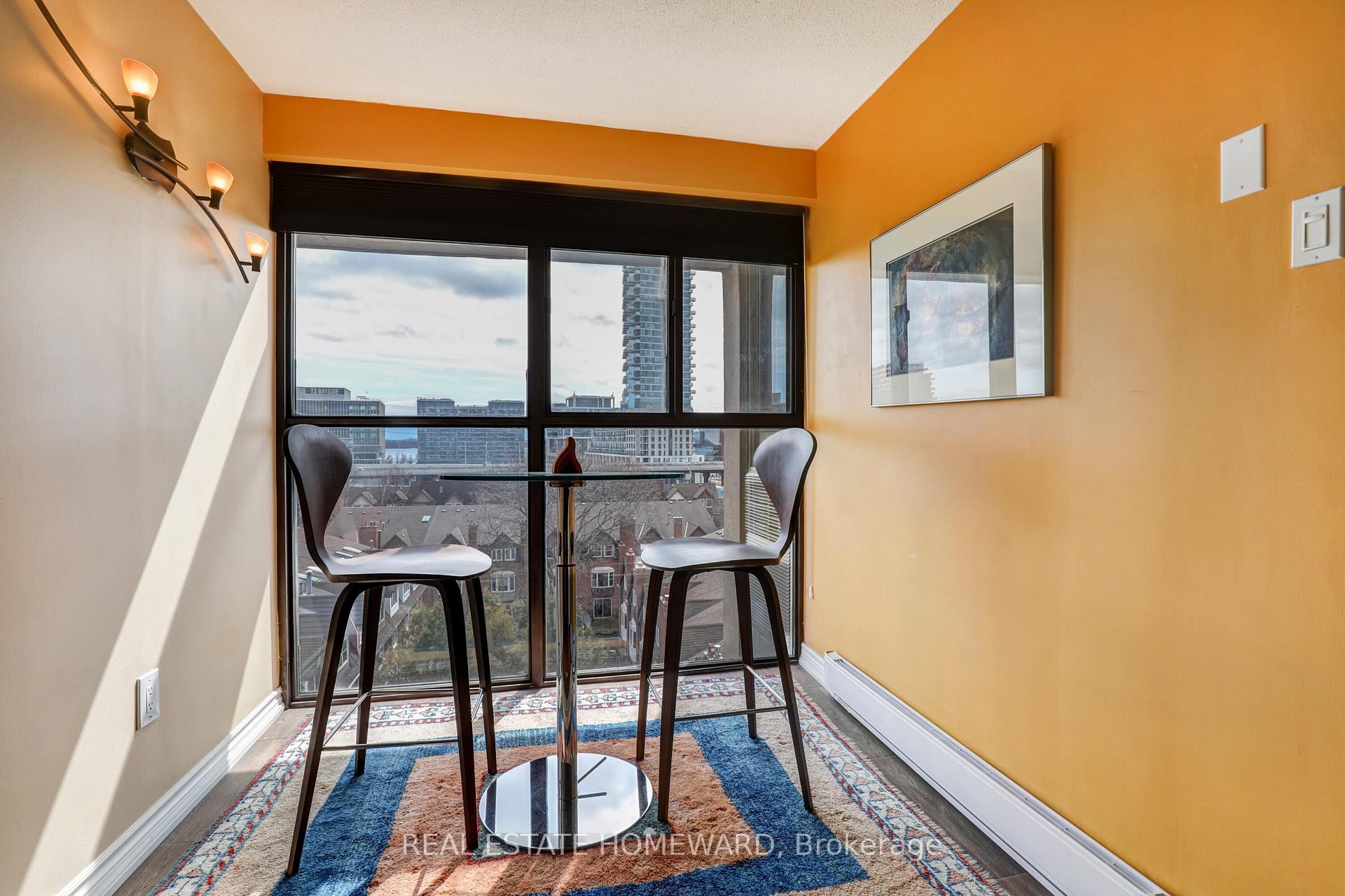 Photo 7 of Unit 806, 65 Scadding Avenue, Toronto, Waterfront Communities — HOMEH