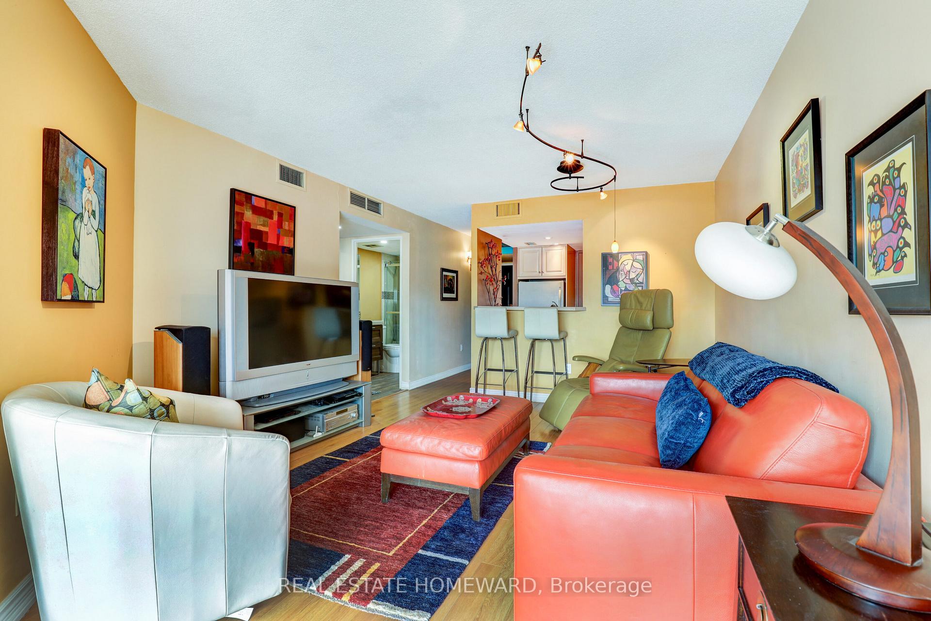 Photo 15 of Unit 806, 65 Scadding Avenue, Toronto, Waterfront Communities — HOMEH
