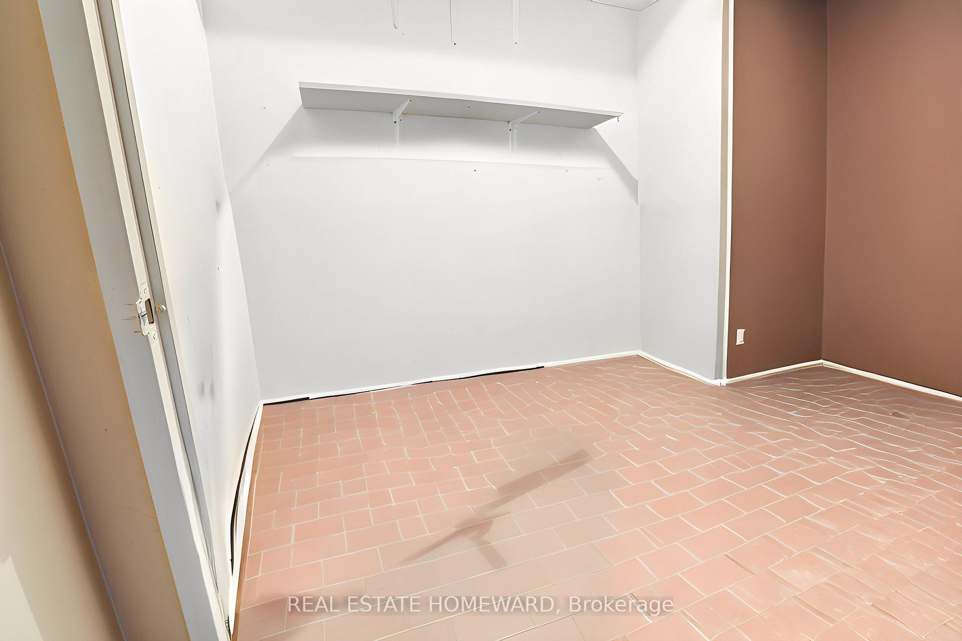 Photo 21 of Unit 806, 65 Scadding Avenue, Toronto, Waterfront Communities — HOMEH