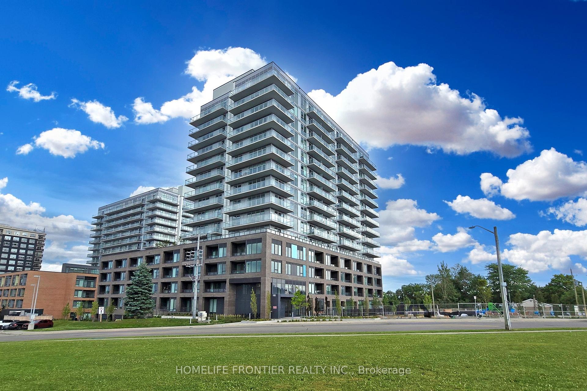 Front of Unit 220, 185 Deerfield Road
