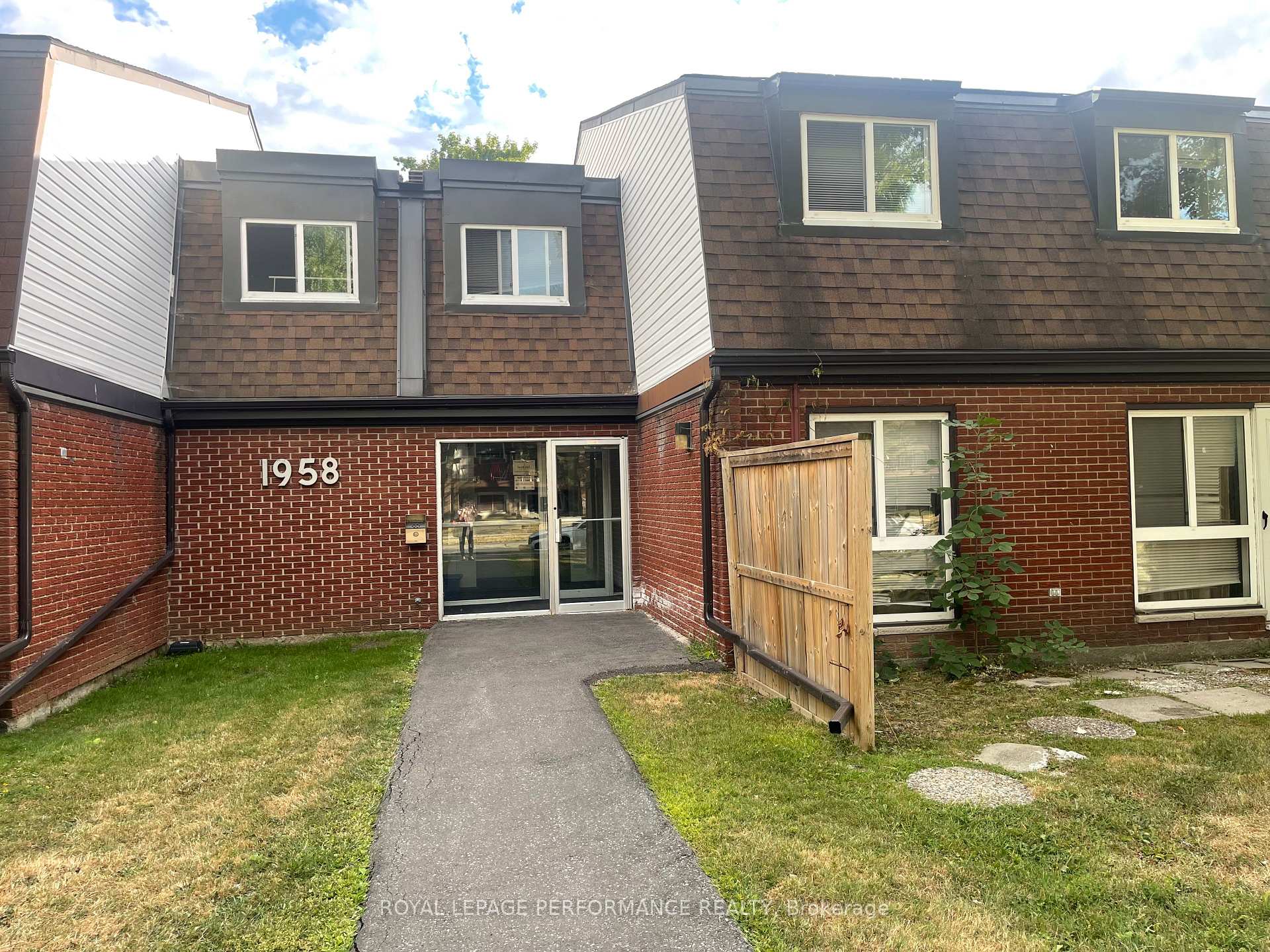 Front of 1958 Jasmine Crescent
