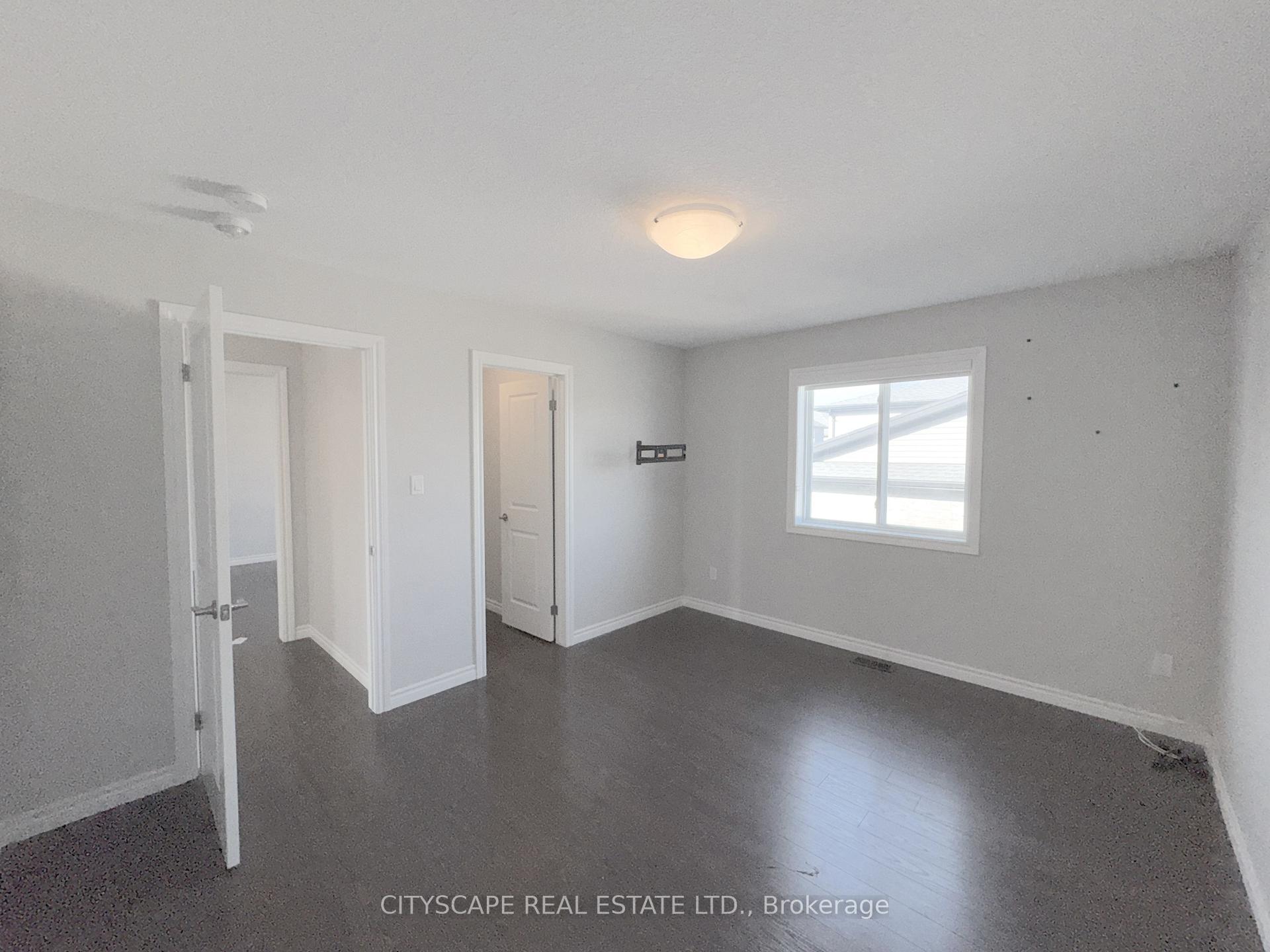 Photo 20 of Unit 20, 3560 Singleton Avenue, London, South W — HOMEH
