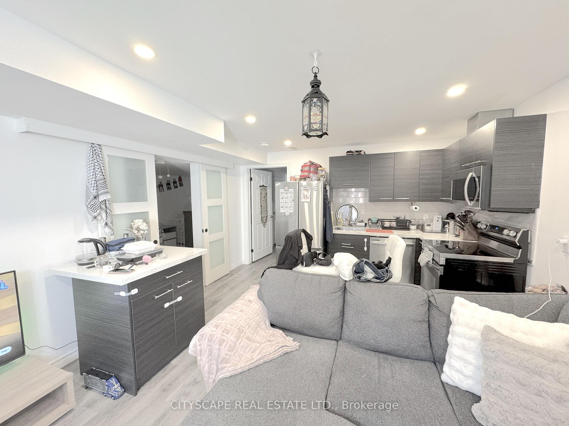 Photo 29 of Unit 20, 3560 Singleton Avenue, London, South W — HOMEH