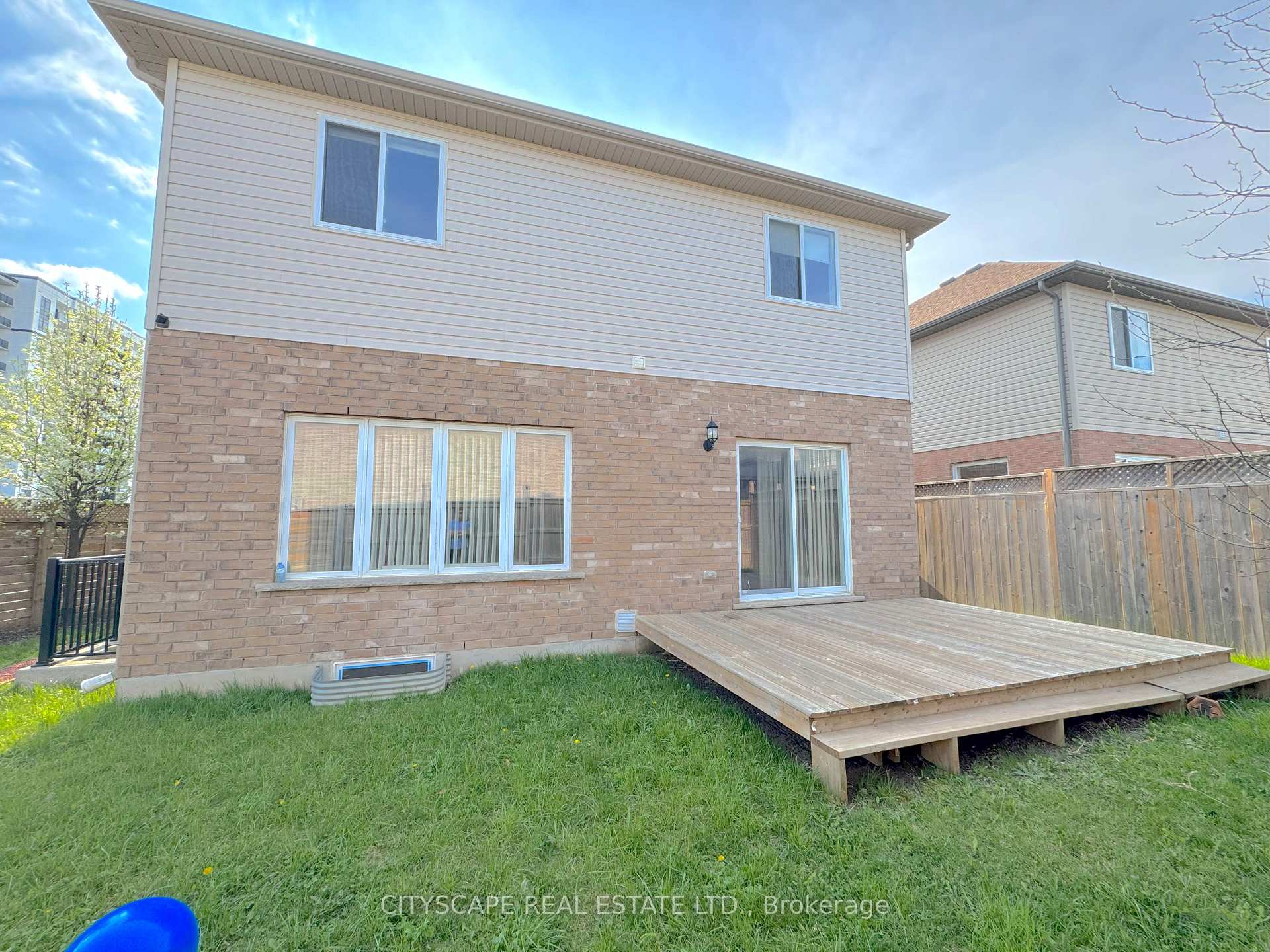 Photo 39 of Unit 20, 3560 Singleton Avenue, London, South W — HOMEH