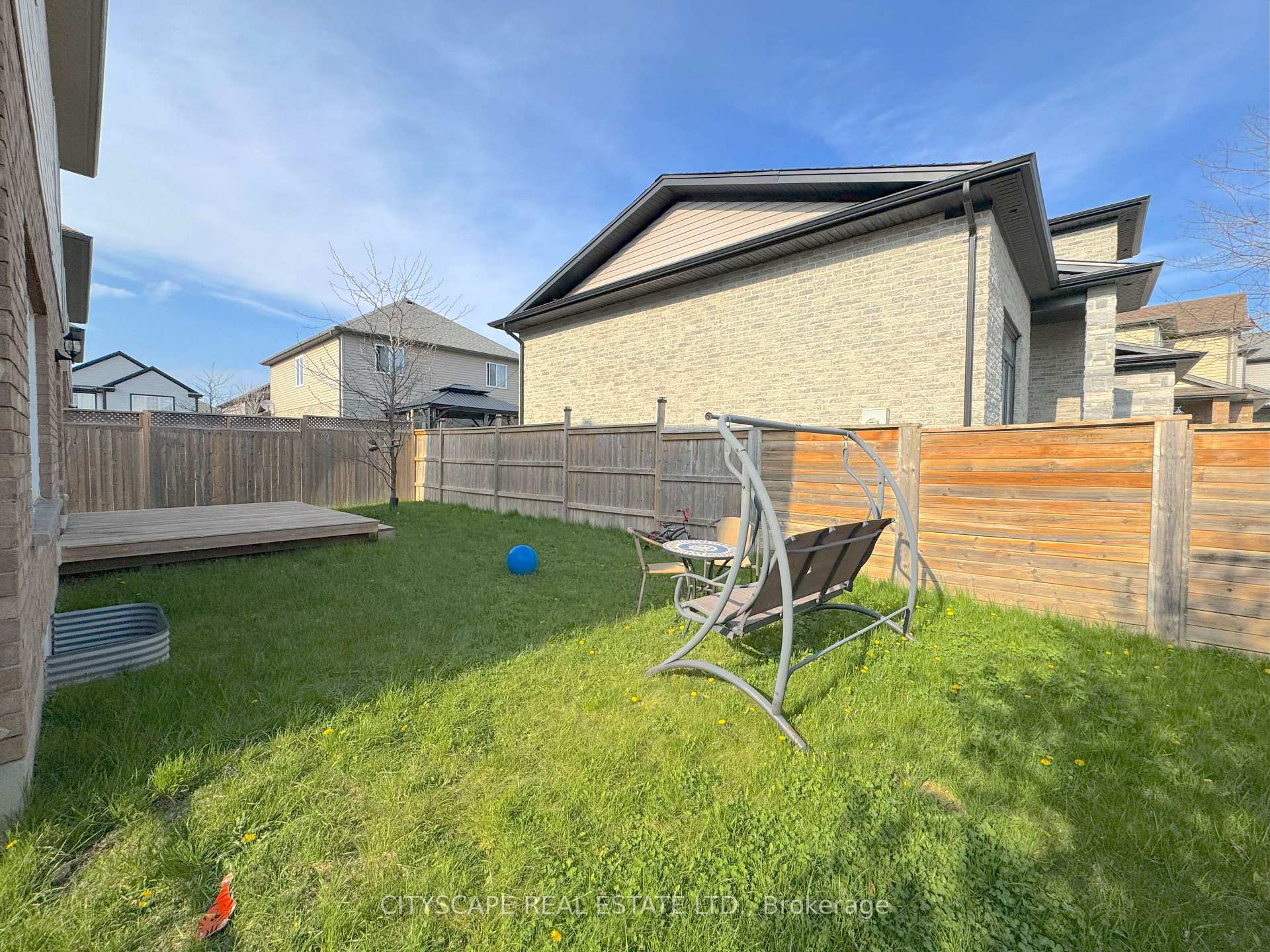 Photo 37 of Unit 20, 3560 Singleton Avenue, London, South W — HOMEH