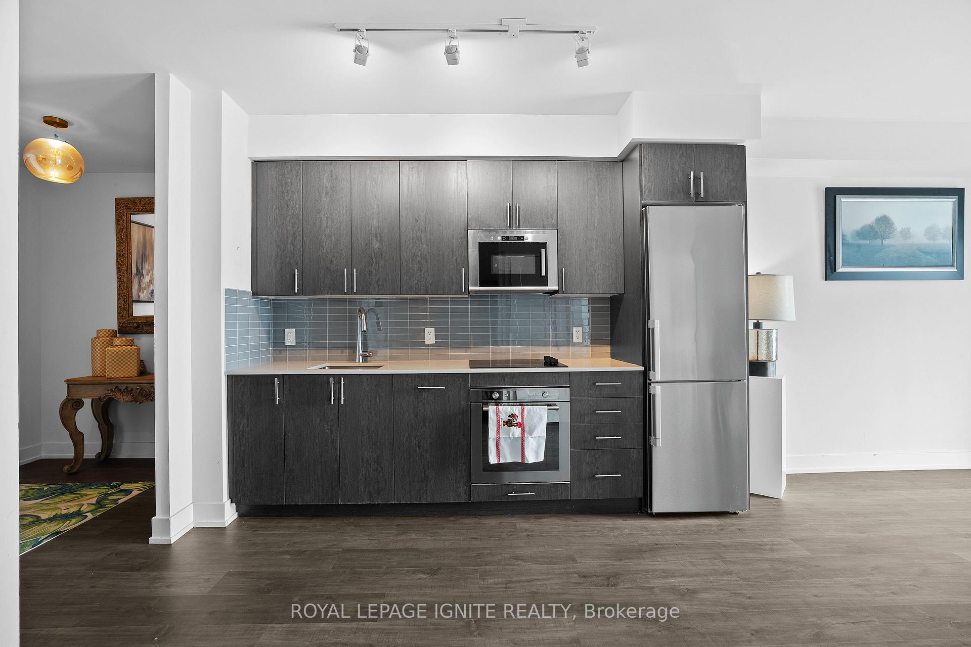 Photo 2 of Unit 2311, 2550 Simcoe Street N, Oshawa, Windfields — HOMEH